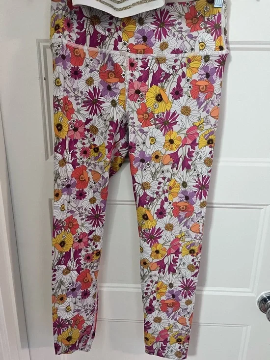 Noli Yoga Floral Workout Set - Picture 2 of 8